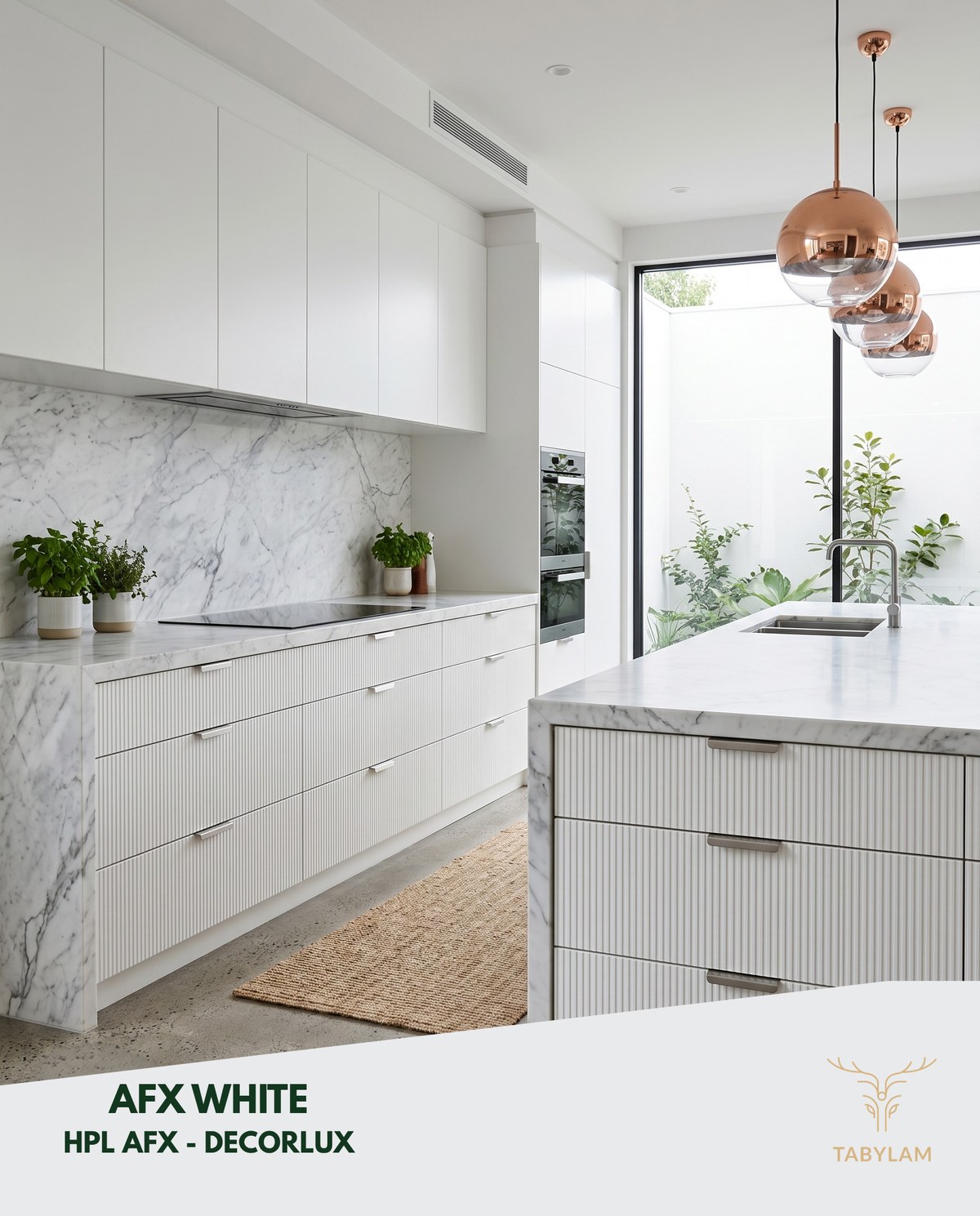 Tablero Decorlux HPL AFX White en cocina contemporánea de alto nivel — Tabylam Chihuahua